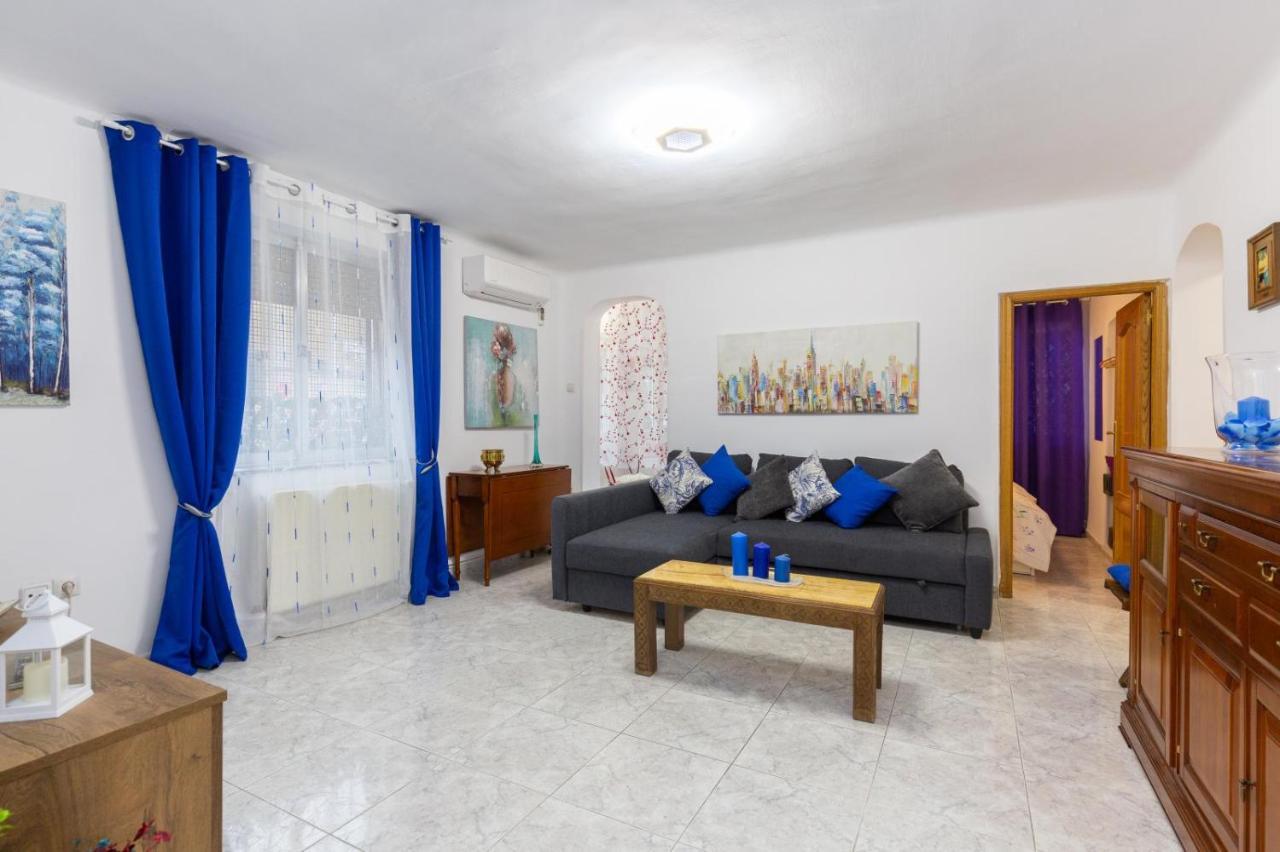 Apartamento Casa De Campo - Alojamiento De Temporada 马德里 外观 照片